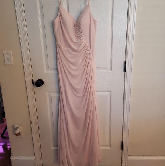 Rose quartz dress - Picture 1 of 4